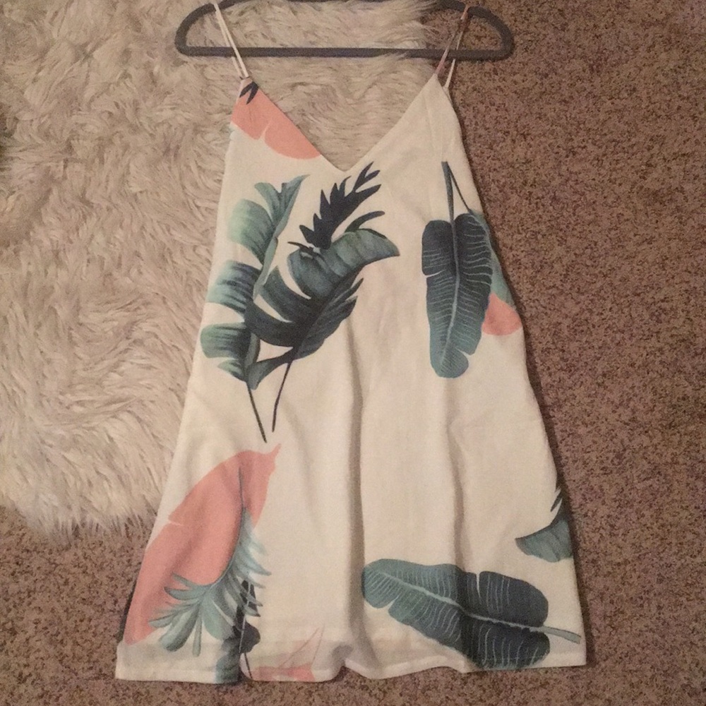 Flowing tropical print dress